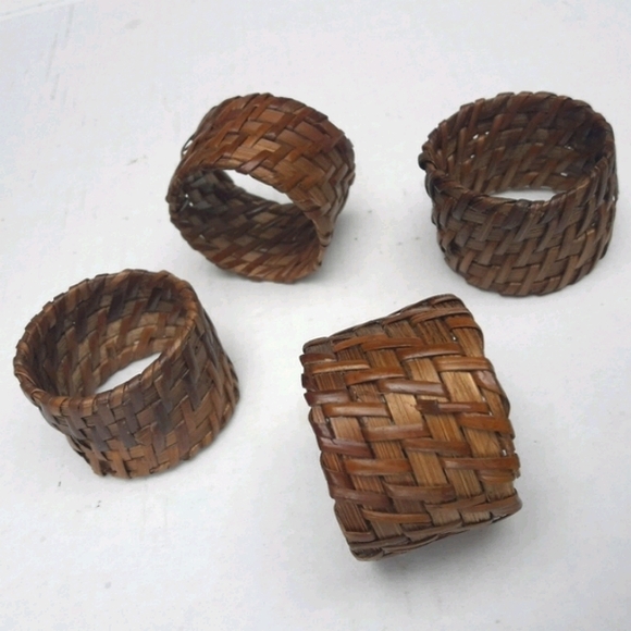 Wicker Napkin Rings Woven Basket Weave Holders - Picture 3 of 9